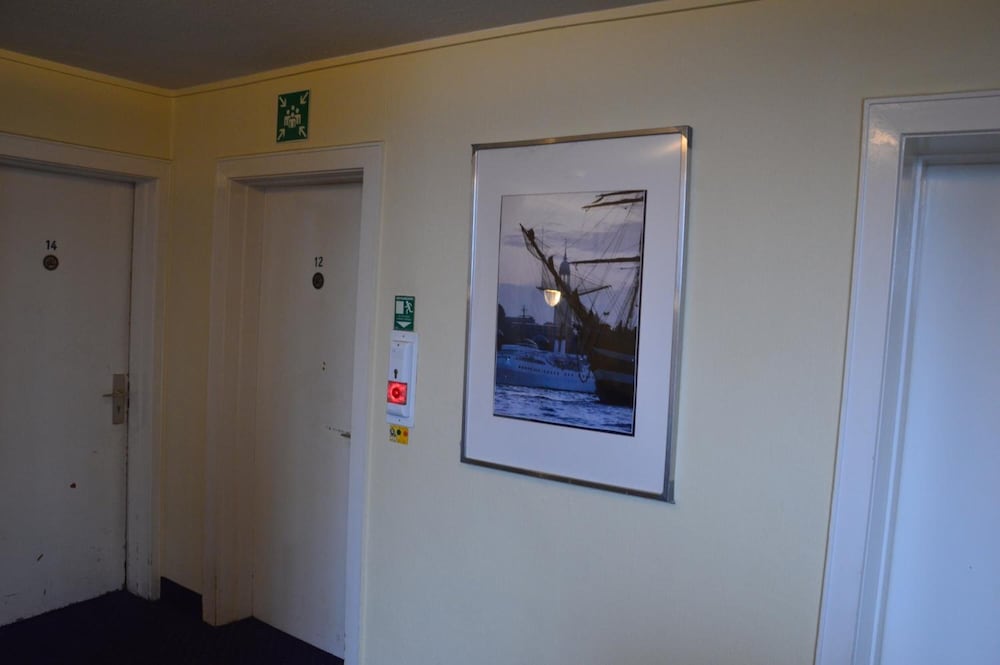 Hotel Mercedes Hamburg 26/48