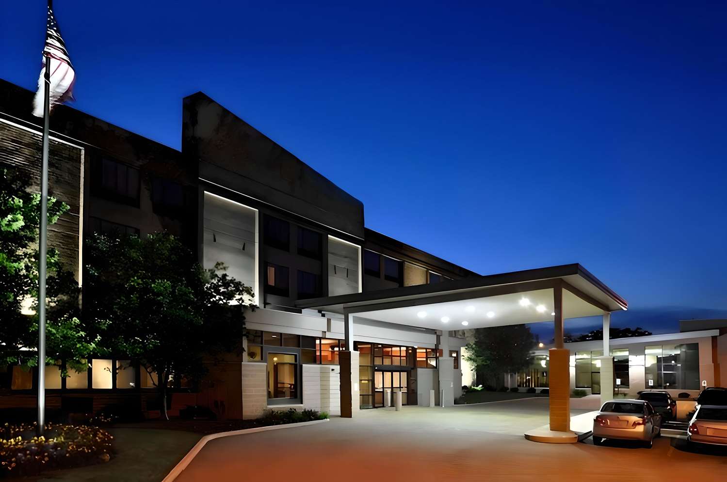 Comfort Suites Milwaukee West in MILWAUKEE - WI