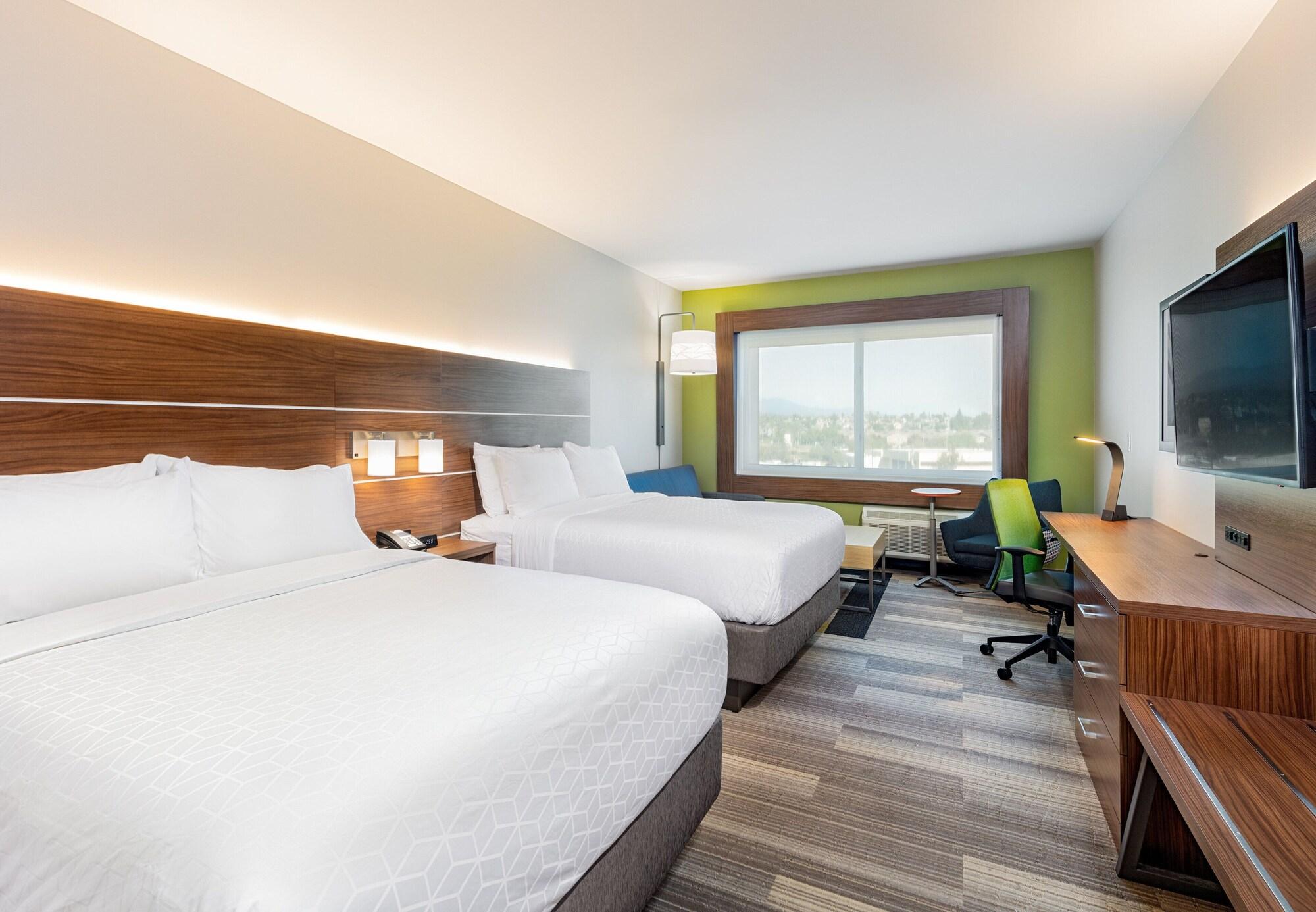 Suite, Multiple Beds