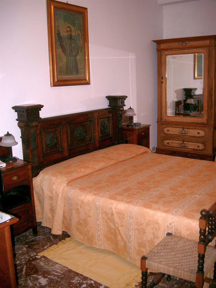 Hotel La Riva 7/20