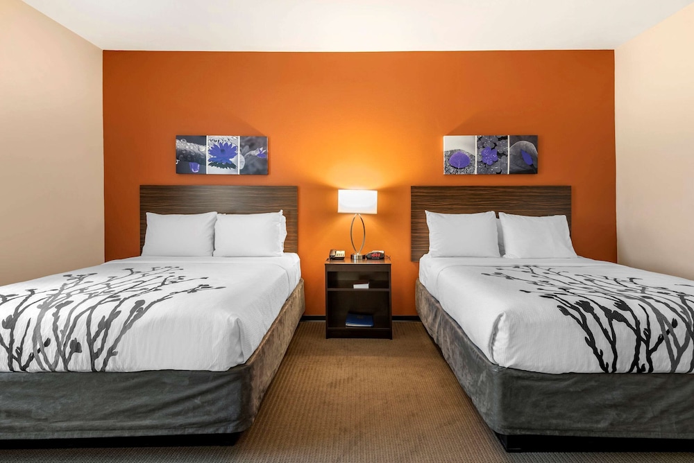 Sleep Inn & Suites Moab Near Arches National Park 5/32