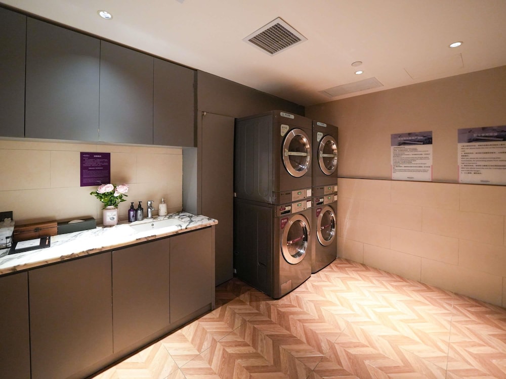Mercure Xian Qujiang 10/60