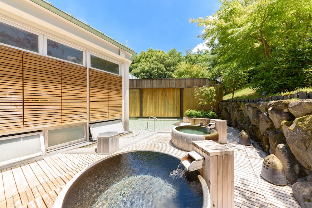 KIJIMA KOGEN HOTEL 35/58