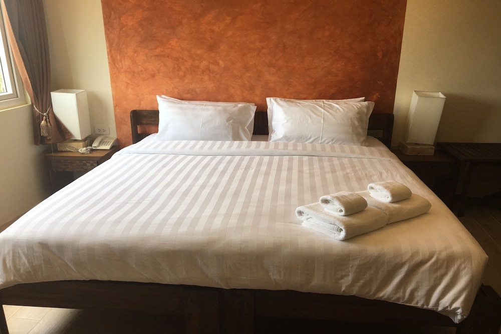 Arcadia Maephim Serviced Apartment 20/50