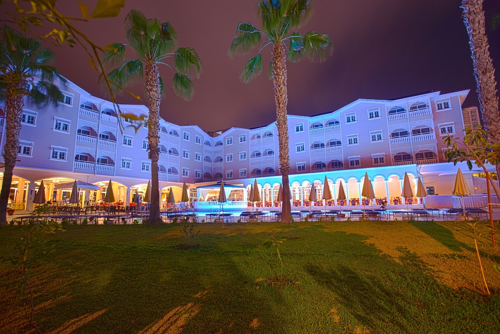 Pasha Princess - Adults Only 48/50