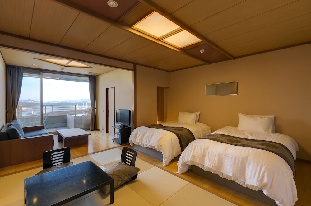 Japanese, Twin Beds, Outdoor Bath
