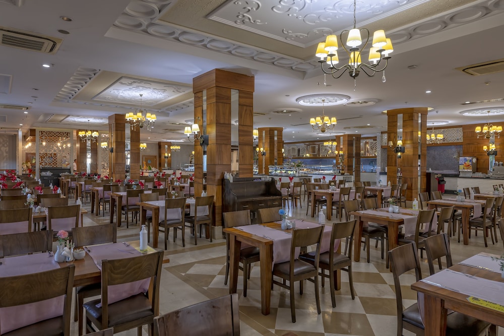 Lake & Riverside Hotel & Spa 31/41