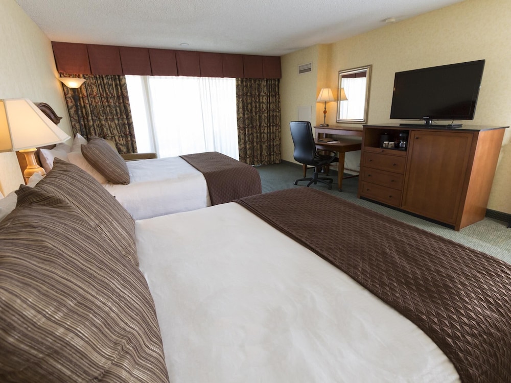 Red Lion Hotel Coos Bay 10/39