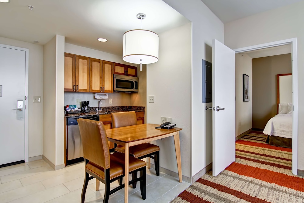 Homewood Suites by Hilton Cincinnati-Downtown 49/73