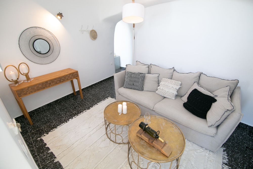 White Pearl Villas 35/50