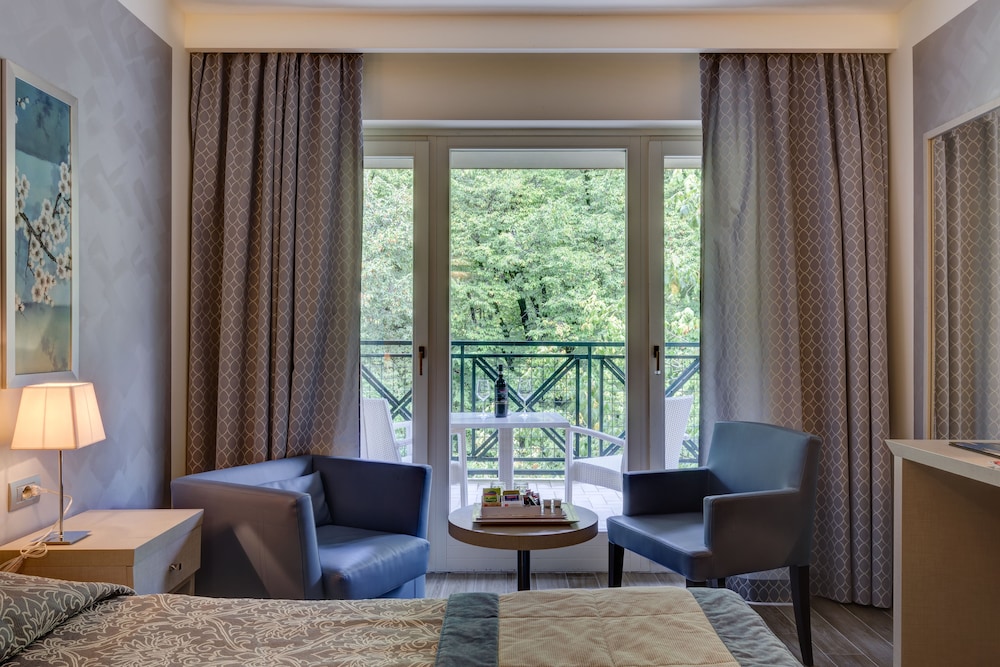 Parc Hotel Gritti 51/77
