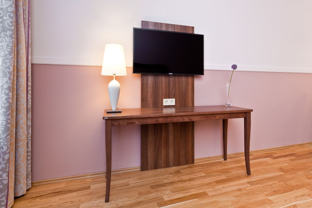 Aparthotel am Schloss 37/45