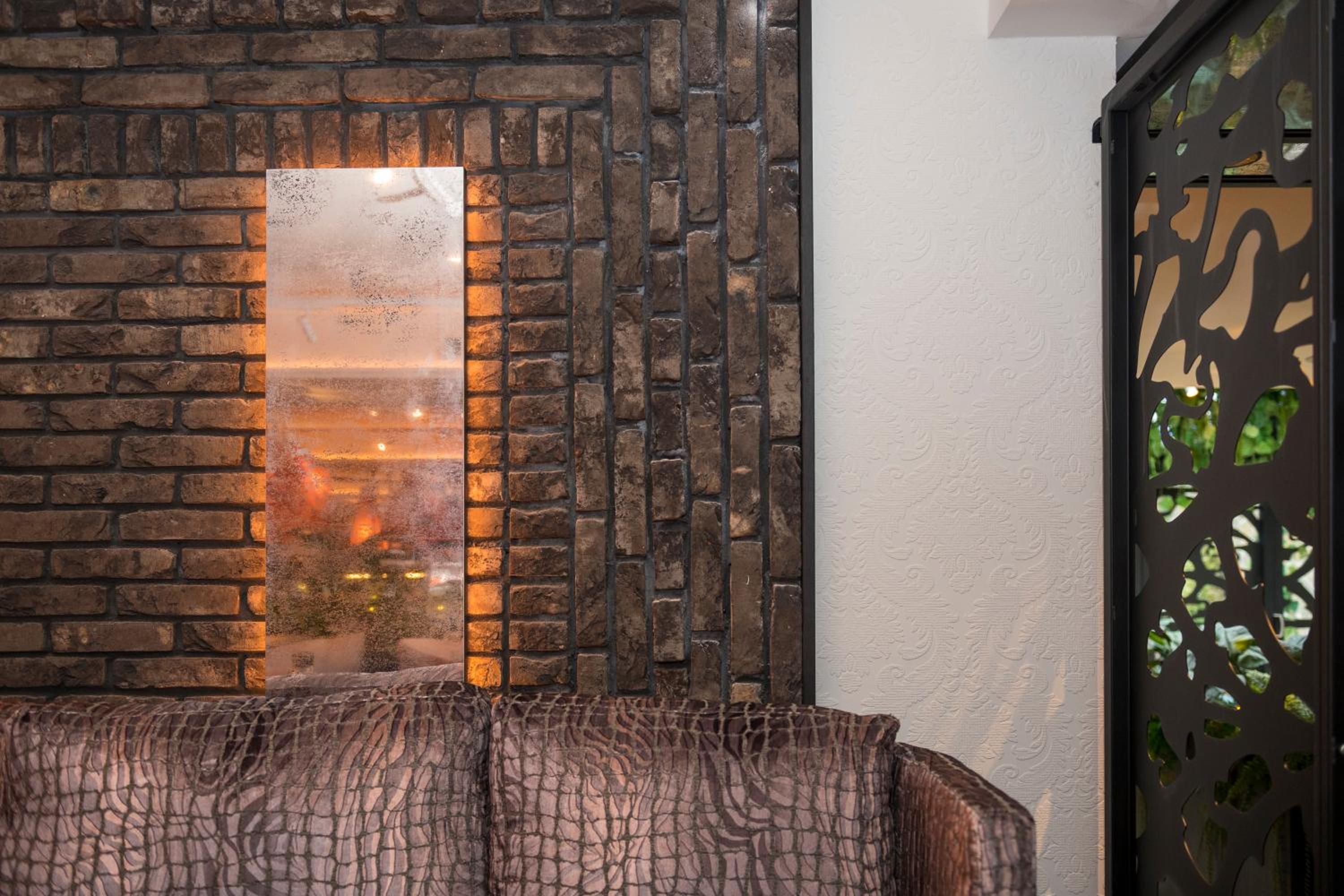 Amadore Stadshotel Jersey 31/47
