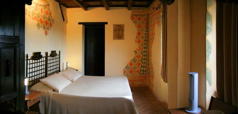 Castello di Monterone 11/64