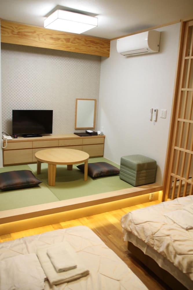 Hotel Hanakomichi 14/63