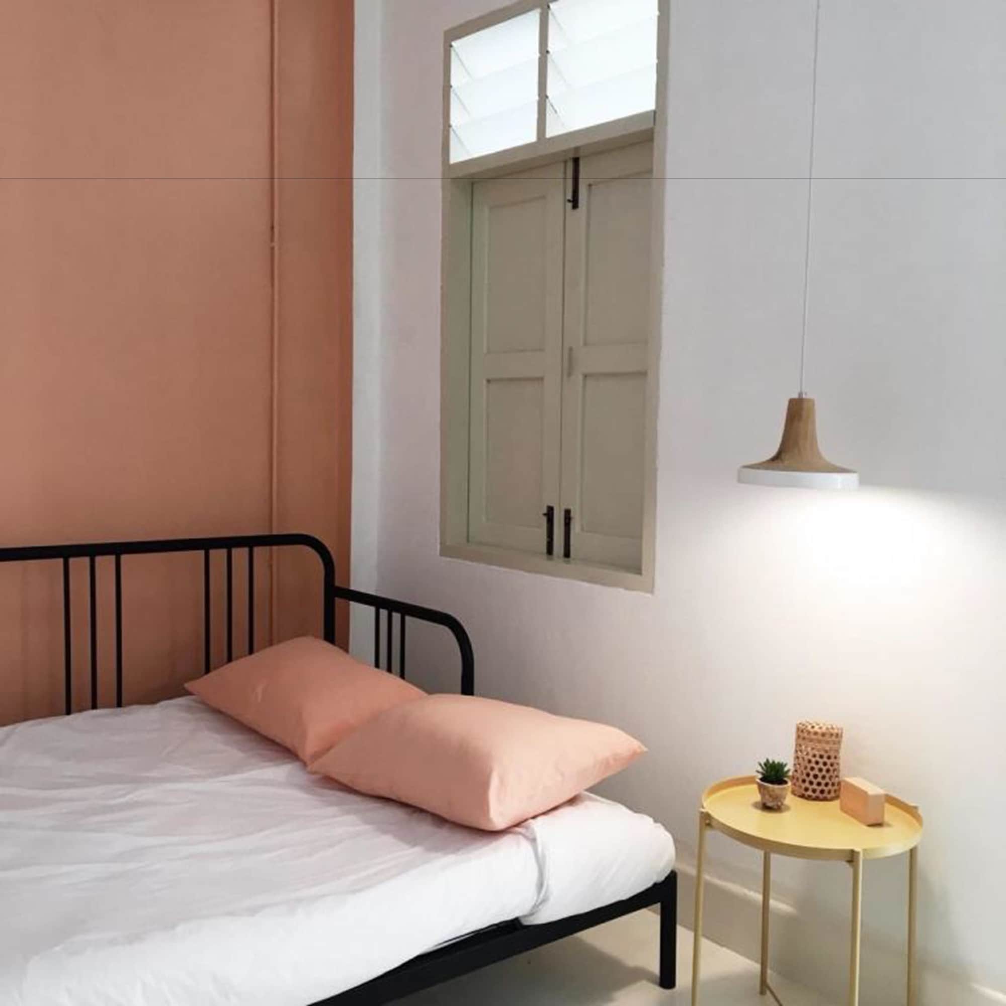 BASIC, DOUBLE BED