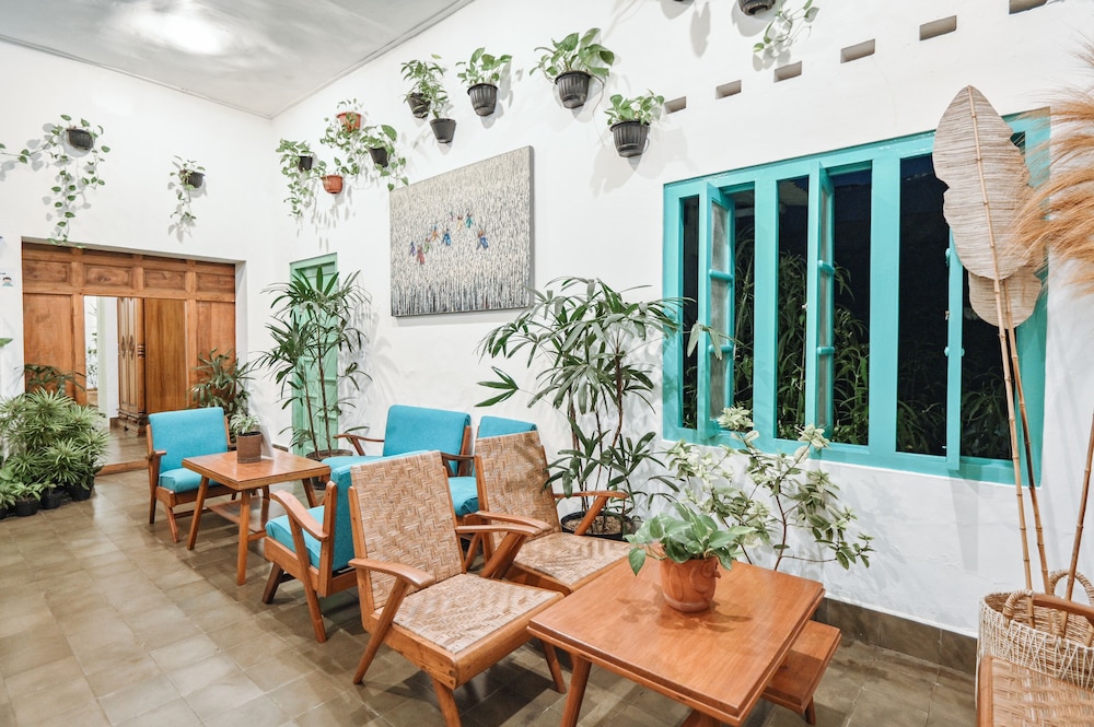Snooze Guesthouse Yogyakarta - Hostel 32/50