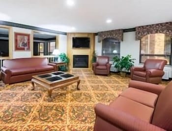 Ramada by Wyndham Strasburg Dover 18/31