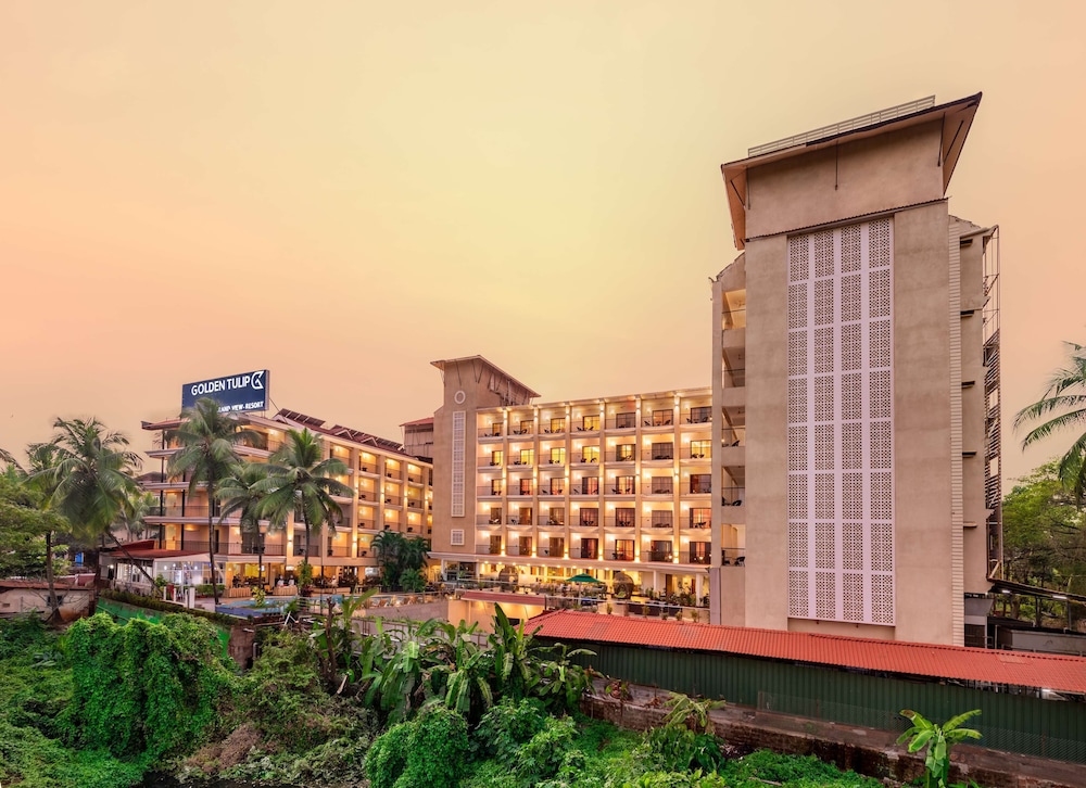 Golden Tulip Candolim Goa 4/77