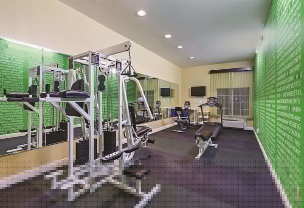 La Quinta Inn & Suites by Wyndham Angleton 25/50