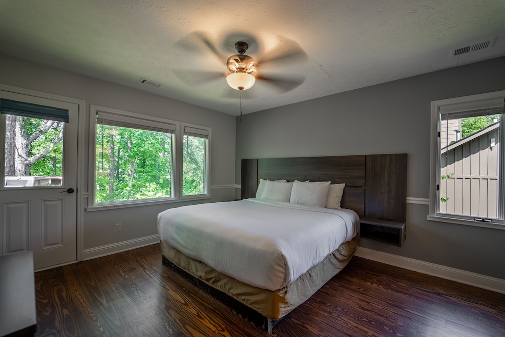 Lanier Islands Legacy Lodge 17/42