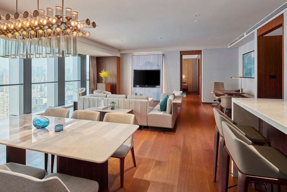 Hilton Chongqing Liangjiang New Area 36/64