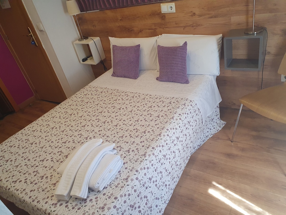 Hostal Victoriano 89/90