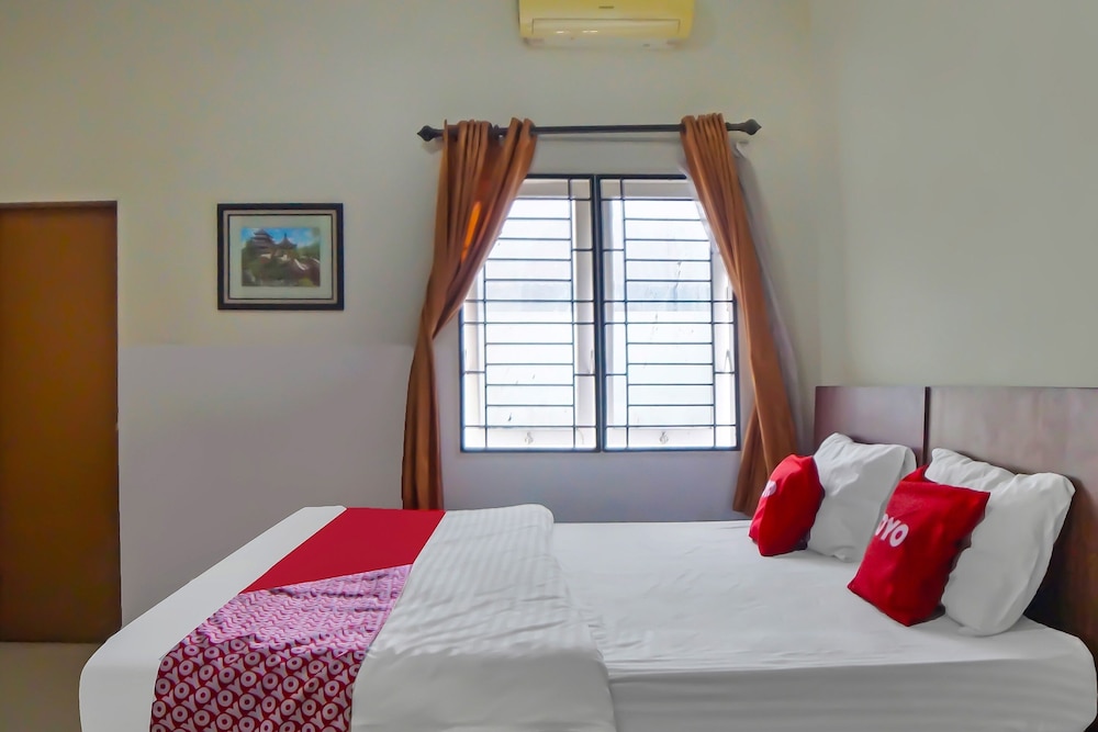 Room at OYO 94077 99 Residence, MEDAN