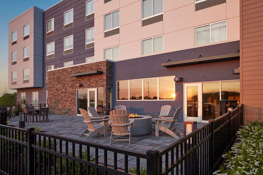 Fairfield Inn & Suites Middletown 15/19