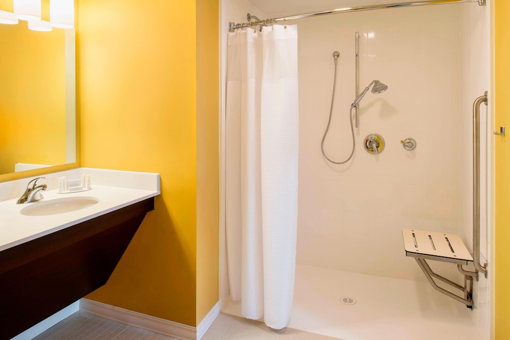 Towneplace Suites Red Deer 6/37