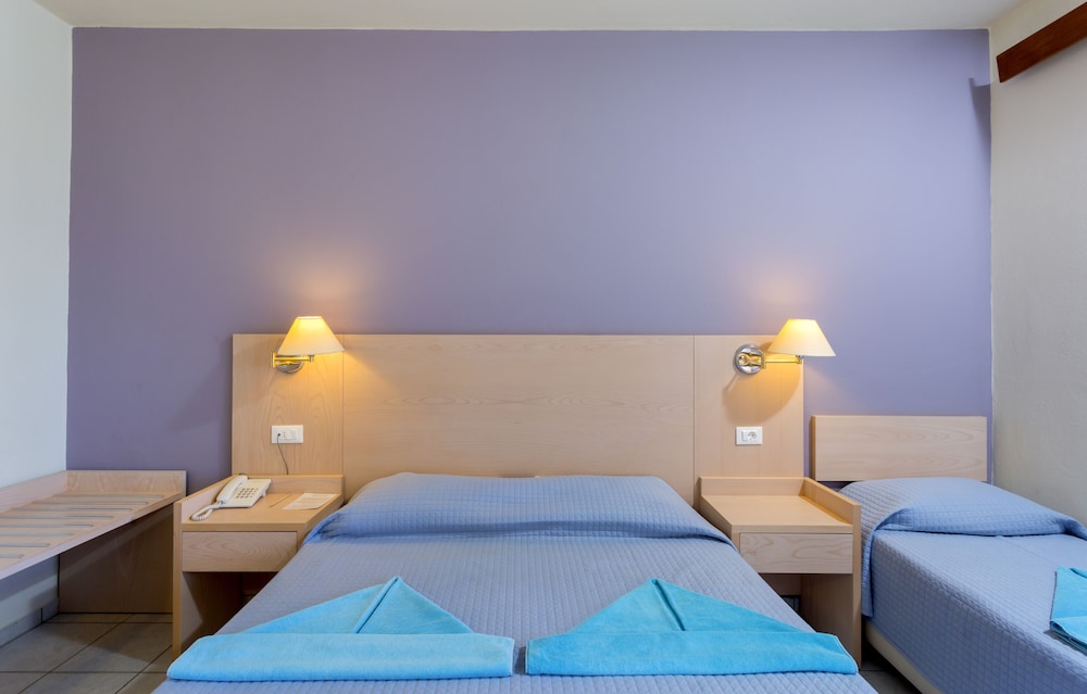 Dessole Malia Beach 8/32