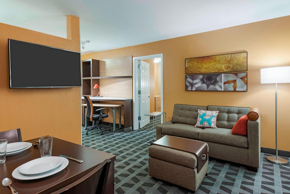 TownePlace Suites by Marriott Savannah Midtown 16/30