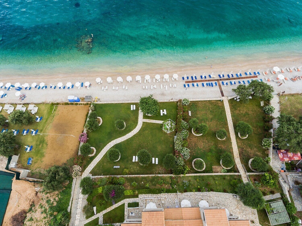 克劳泽里海滩公寓酒店(Krouzeri Beach Apartments) 图片1
