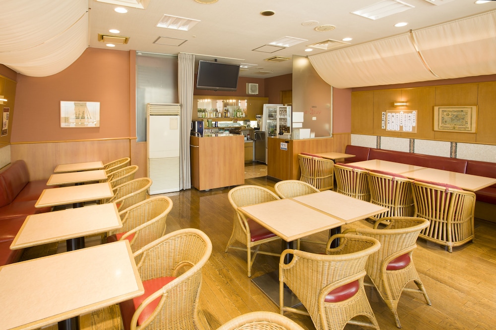 Tokorozawa Park Hotel 33/36