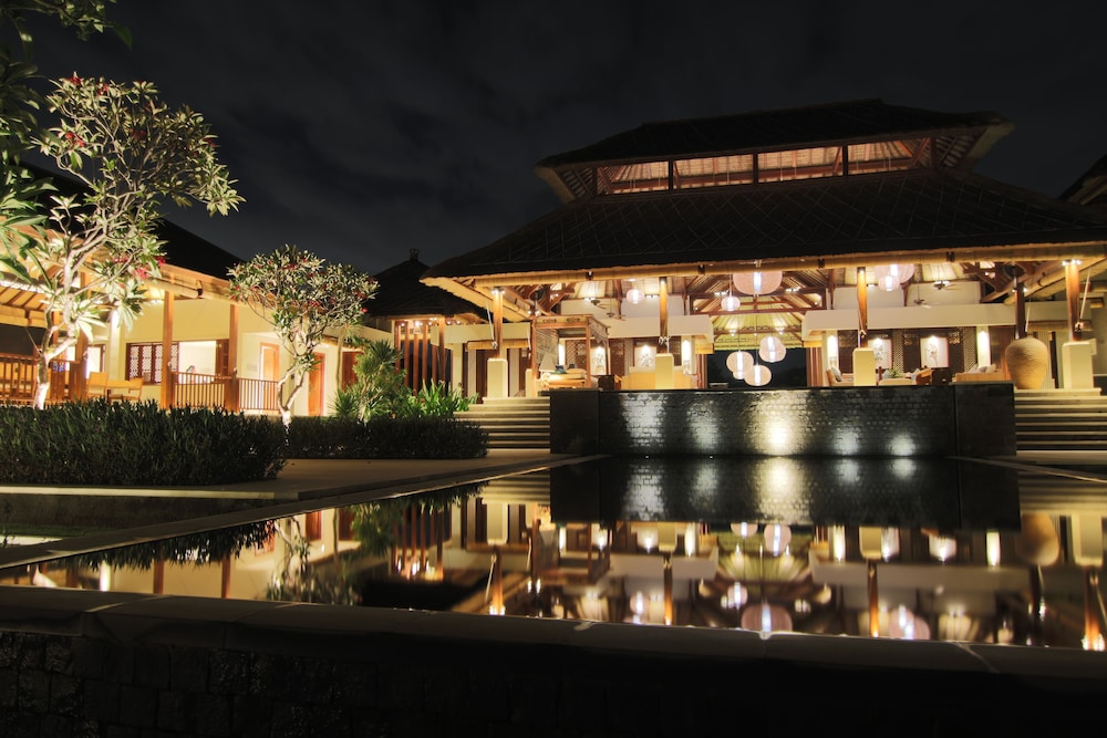 Anapuri Villas 3/50