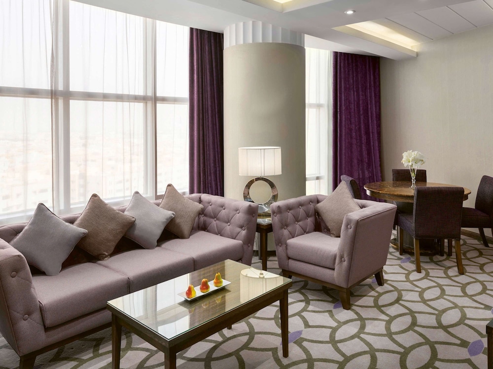 موفنبيك القصيم(Movenpick Qassim) 35/66