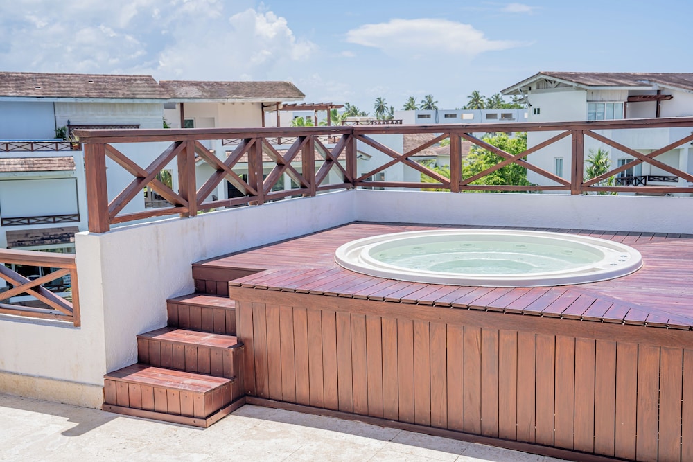Xeliter Balcones del Atlantico 76/81