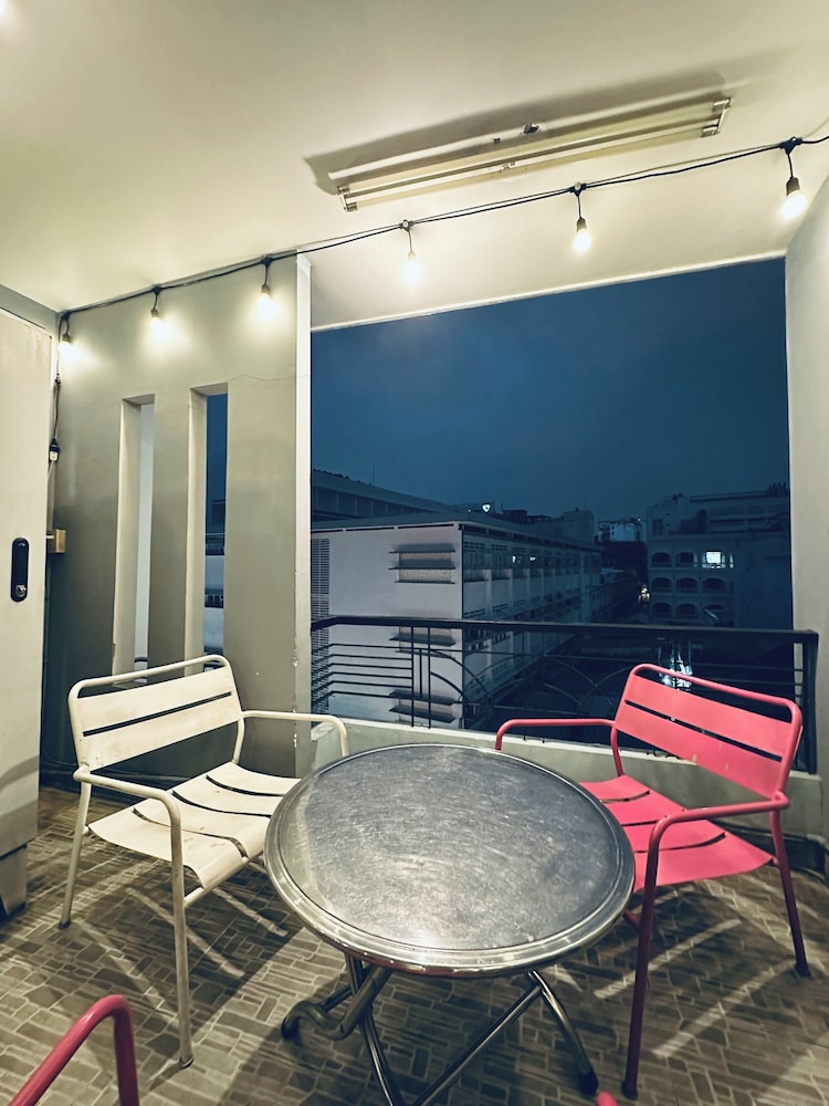 Alleyway Hostel - Adults Only 11/15