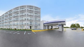 Twin City Inn & Suites Benton Harbor - St. Joseph 3/47