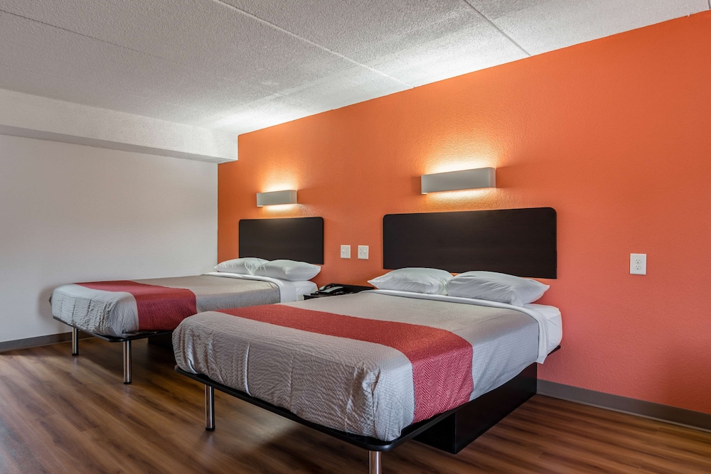 Motel6 White, GA - Cartersville 11/36