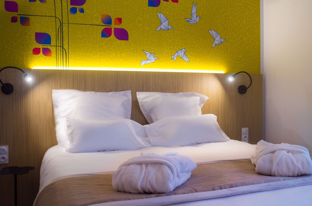 Kyriad Prestige Amiens Poulainville Hotel and SPA 8/40