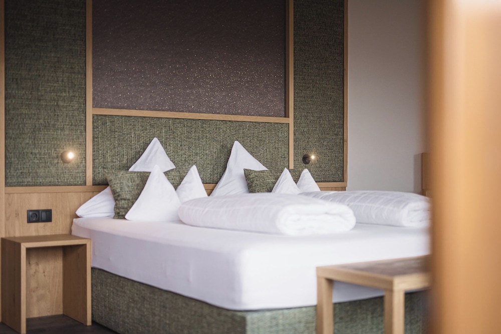 Active, Double Bed