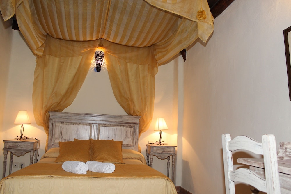 Los Jarales Hotel 14/73