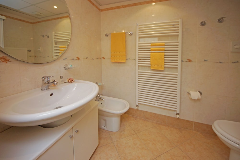 Hotel Pineta Campi 40/90