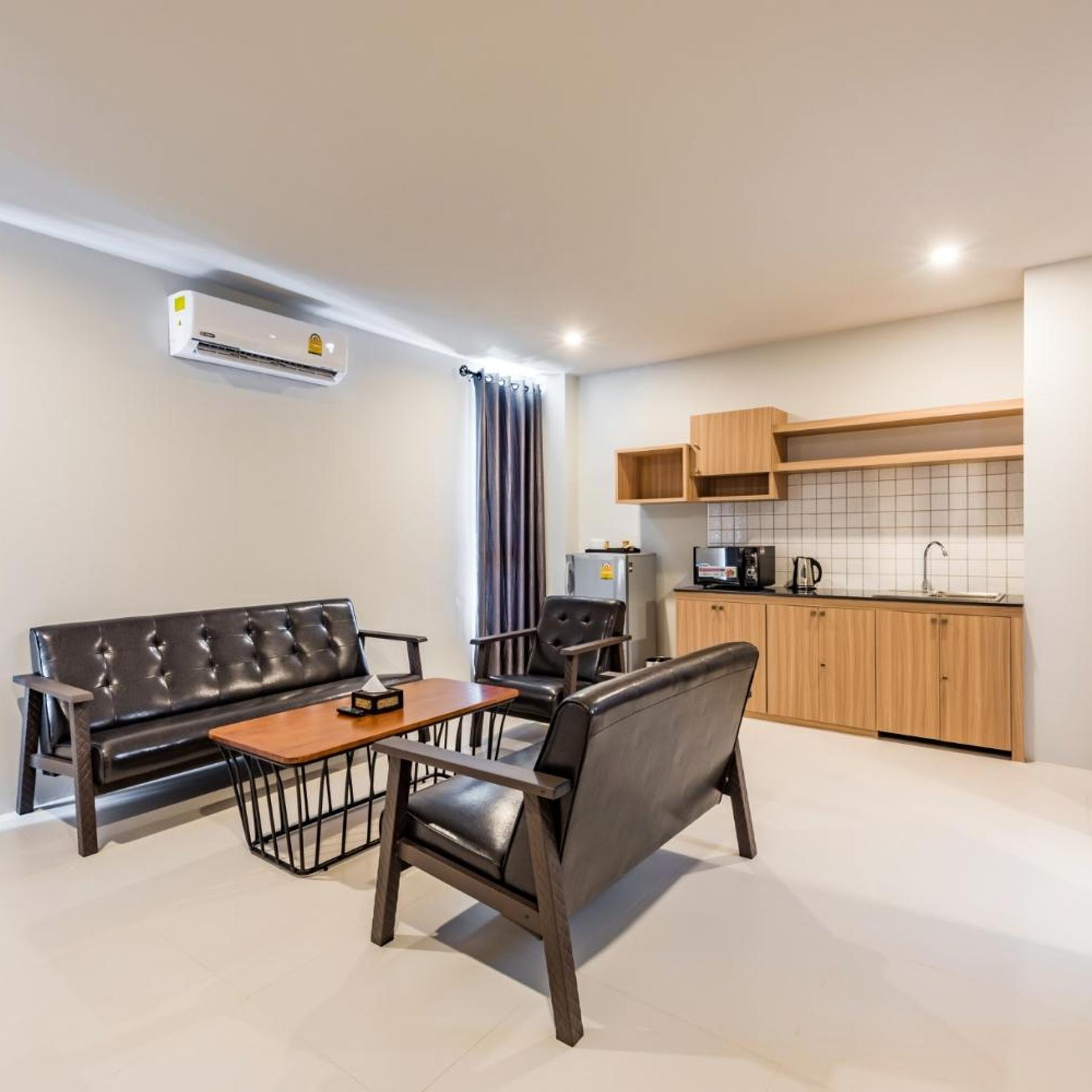 Phuket Marine Poshtel 85/100