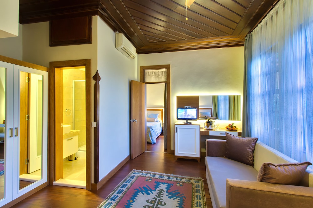 Dogan Hotel 49/72