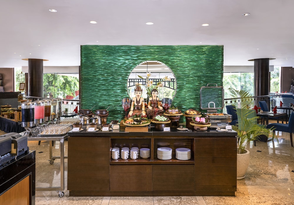 Hotel Ciputra Semarang managed by Swiss-Belhotel International 7/58