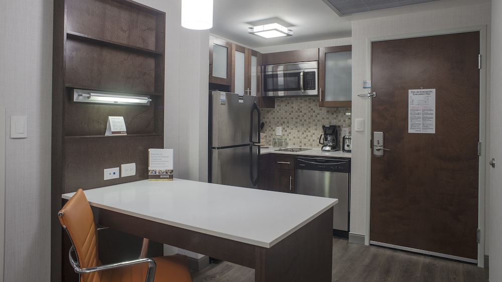 Staybridge Suites Puebla 57/63