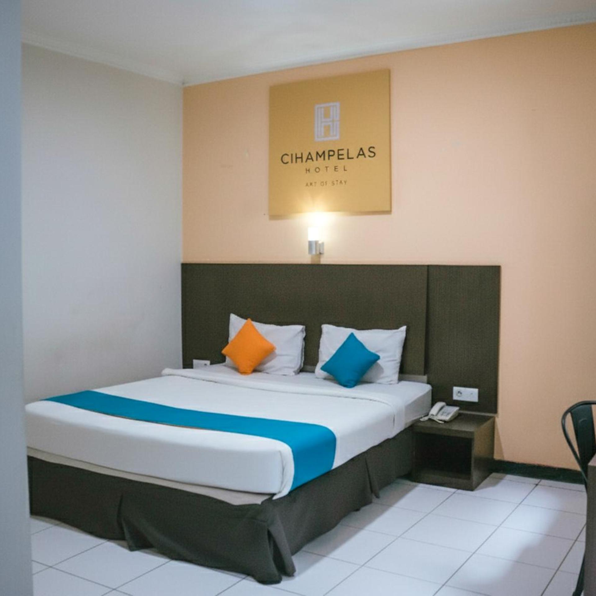 Cihampelas Hotel 1 12/50