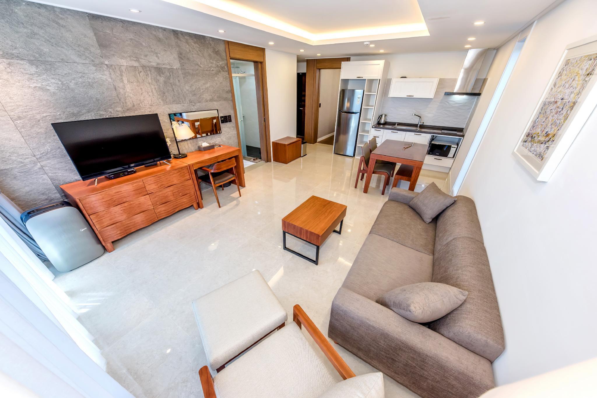 Garden Pool, Premier, Villa